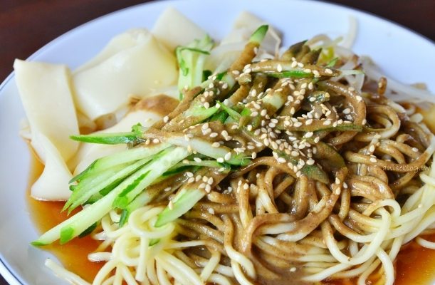 新店捷運站美食