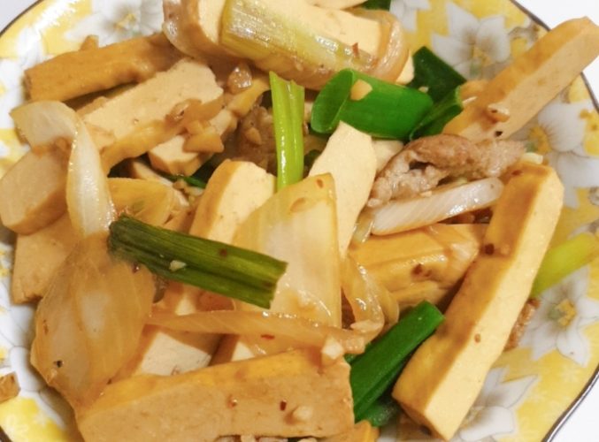 洋蔥炒豆干