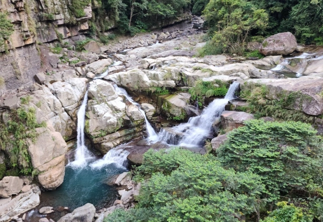 神仙谷瀑布旅遊 神仙谷瀑布旅遊