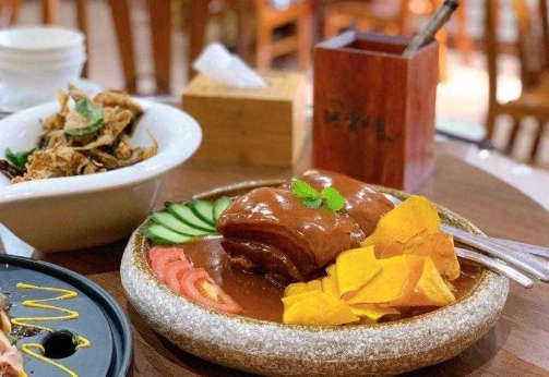 日月潭景觀餐廳